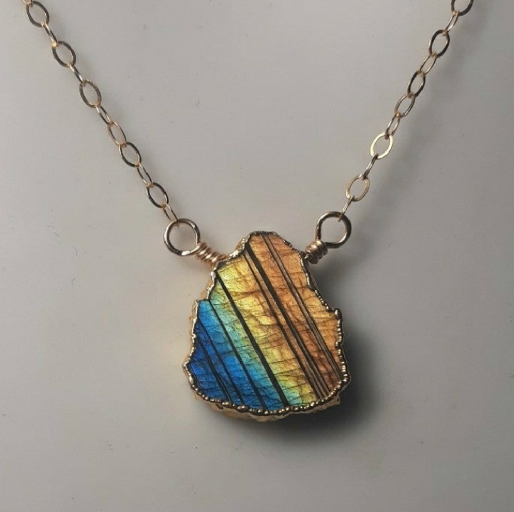 LABRADORITE & 14K GF NECKLACE - Picture 2 of 9
